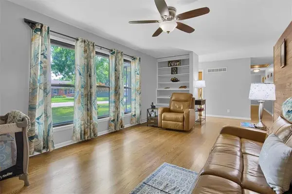 602 Pierson ST, Excelsior Springs, MO 64024