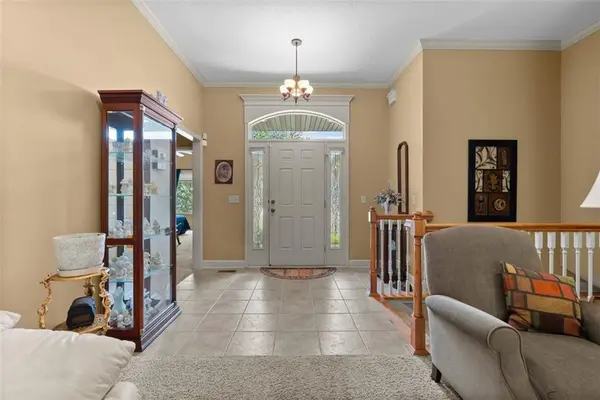 3355 S Wood AVE, Independence, MO 64057