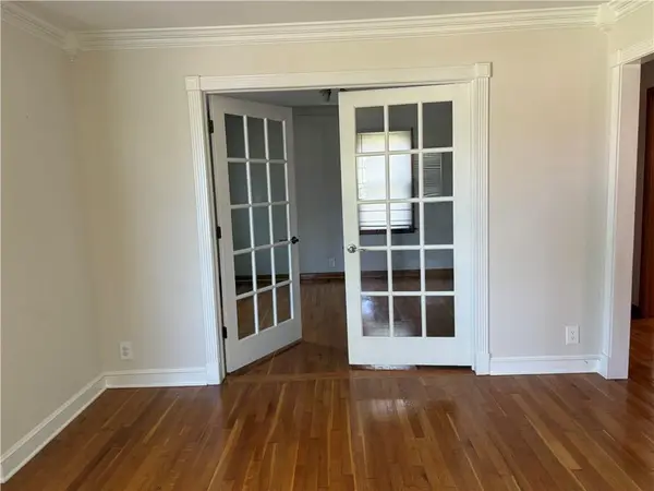 2405 E Mechanic ST, Harrisonville, MO 64701