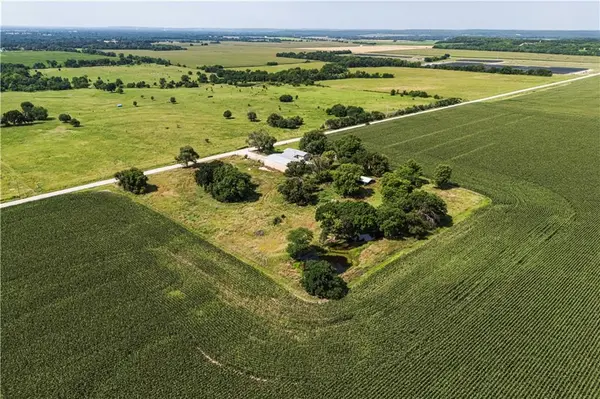 18720 800 RD, Altoona, KS 66710