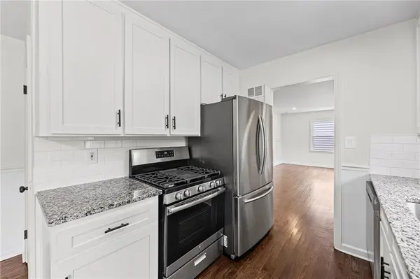 7223 Lamar AVE, Overland Park, KS 66204