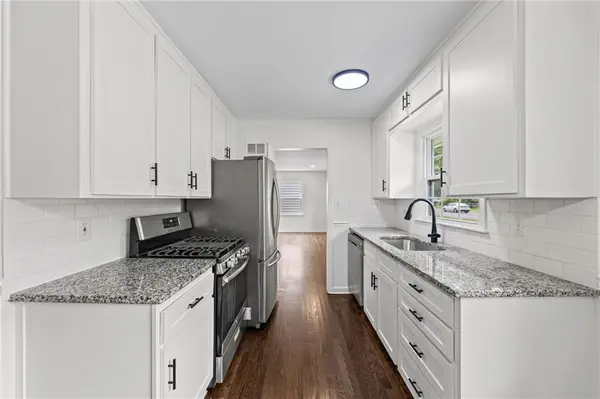7223 Lamar AVE, Overland Park, KS 66204