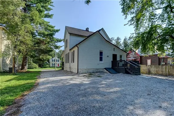 511 E Green ST, Clinton, MO 64795