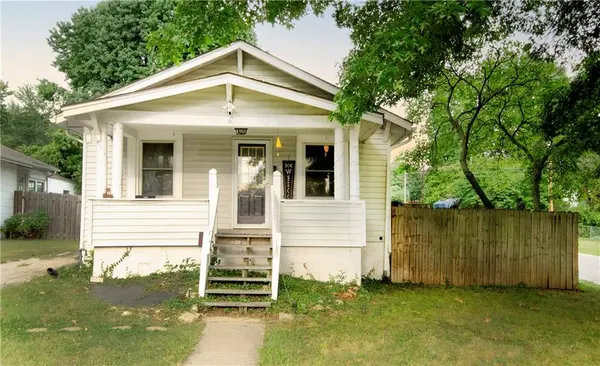227 S Ash AVE, Independence, MO 64053