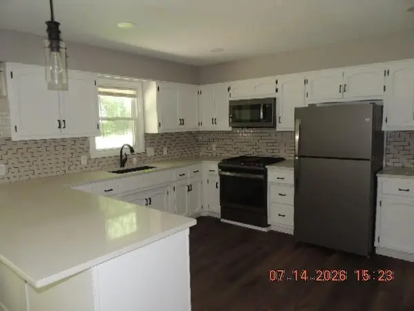 1005 Lisa LN, Richmond, MO 64085