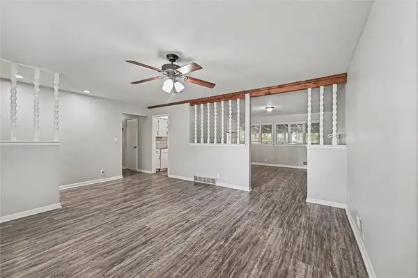 1710 NE 67th TER, Kansas City, MO 64118