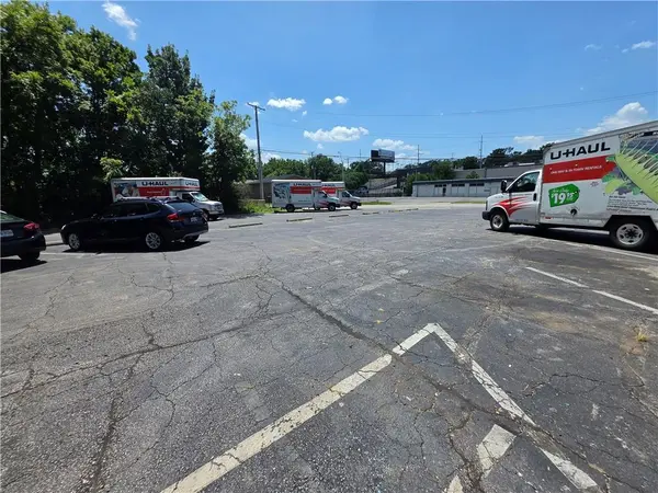 4027 N Cherry ST, Kansas City, MO 64116
