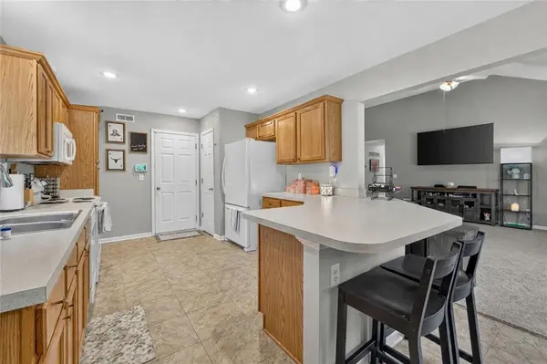 7900 NE 109th TER, Kansas City, MO 64157