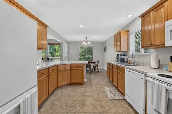 7900 NE 109th TER, Kansas City, MO 64157