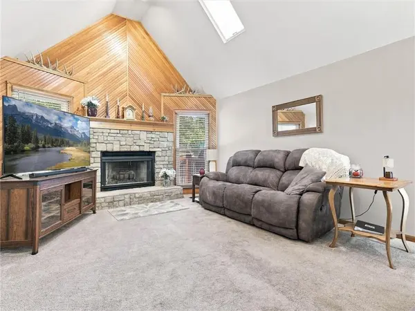 4109 NW 64th PL, Kansas City, MO 64151
