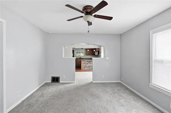1125 S DODGION AVE, Independence, MO 64050