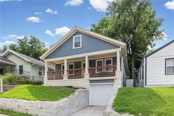 4516 Mercier ST, Kansas City, MO 64111