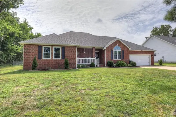 1915 Goetz BLVD, Joplin, MO 64801