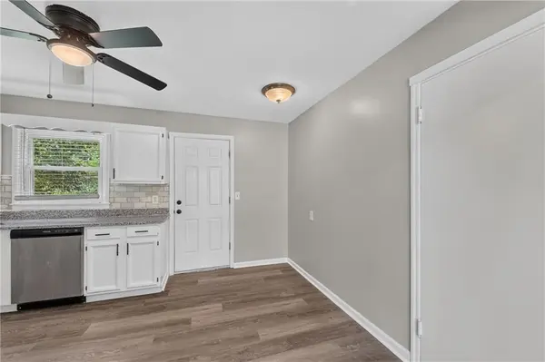9108 Central ST, Kansas City, MO 64114