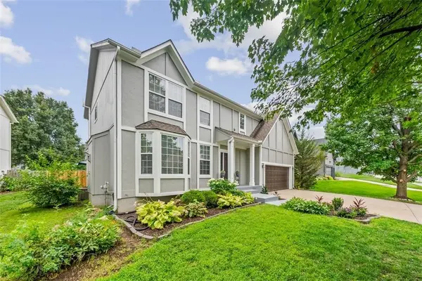 2617 W Whitney ST, Olathe, KS 66061