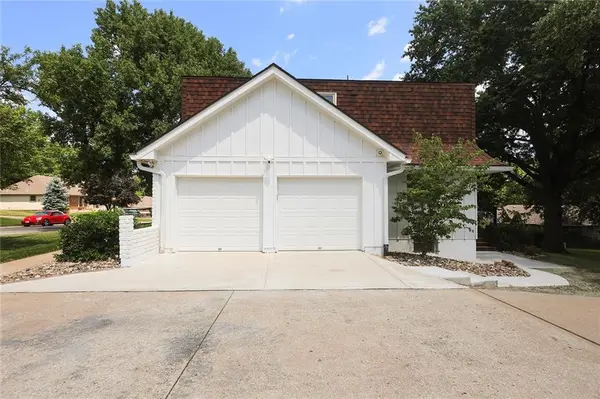 4507 S Fremont RD, Independence, MO 64055