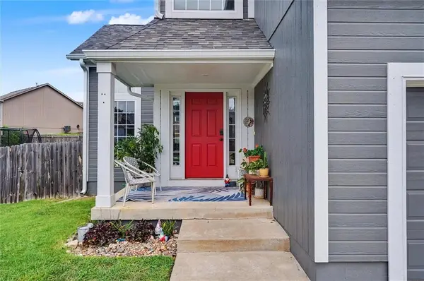 12542 S Belford ST, Olathe, KS 66061