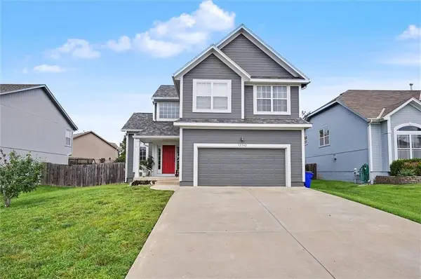 12542 S Belford ST, Olathe, KS 66061