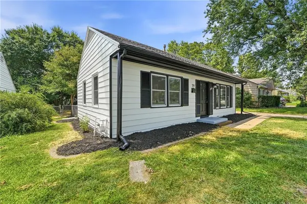 711 W 84TH ST, Kansas City, MO 64114