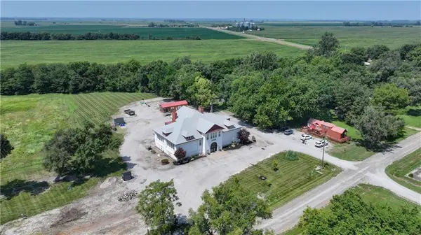 402 Rulo ST, Bigelow, MO 64437