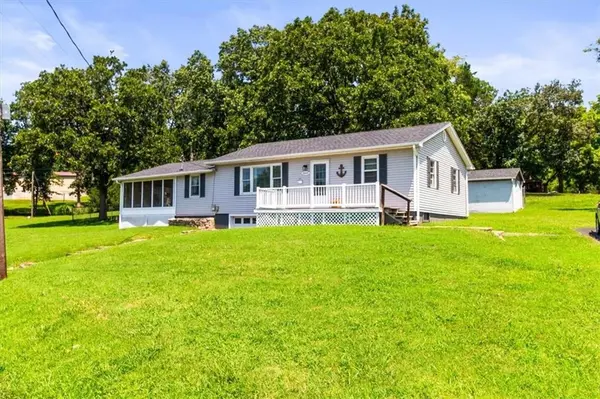 26641 Waterview DR, Warsaw, MO 65355