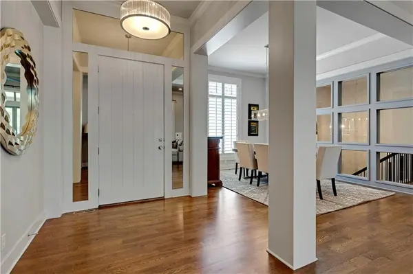3122 W 150th TER, Overland Park, KS 66224