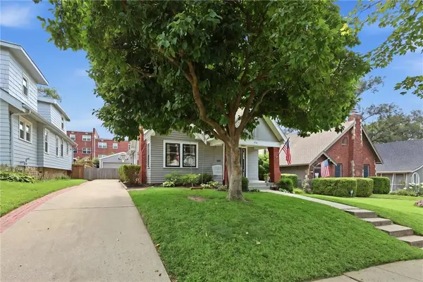 315 E 70th TER, Kansas City, MO 64113
