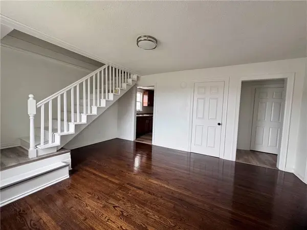 2612 E 75th ST, Kansas City, MO 64132