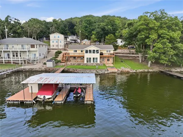 380 Fischer Point DR, Camdenton, MO 65020