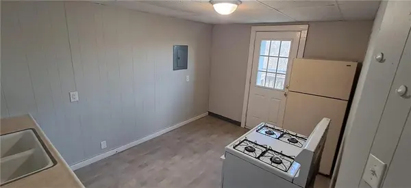 519 N 24th ST, St Joseph, MO 64501
