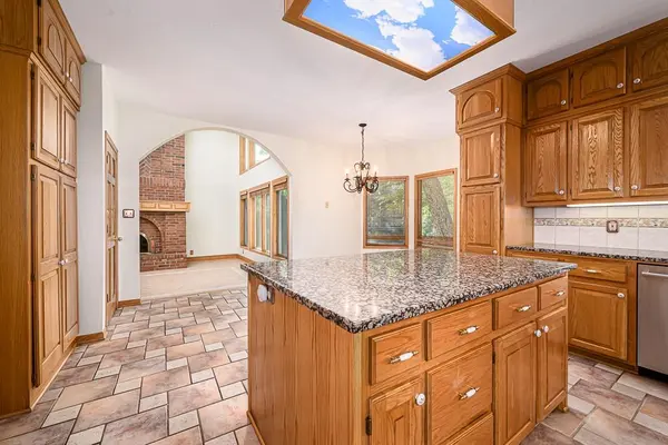 12901 Mcintyre RD, Leavenworth, KS 66048