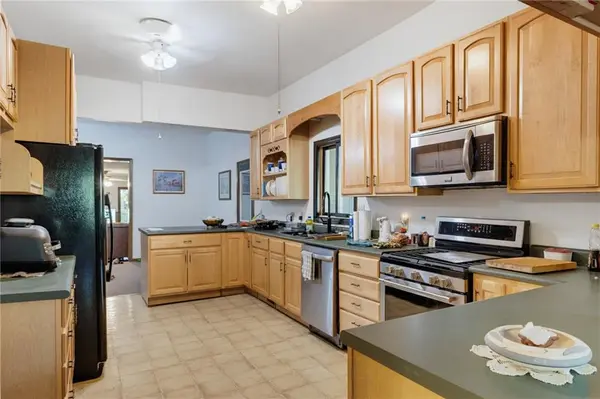 206 Ridgeway ST, Trenton, MO 64683