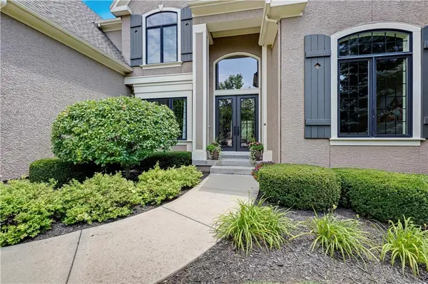 14911 Birch ST, Leawood, KS 66224