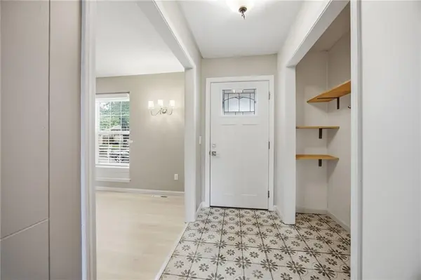 1300 S Apache CT, Olathe, KS 66062