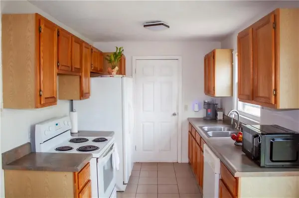 415 NE 87th ST, Kansas City, MO 64155