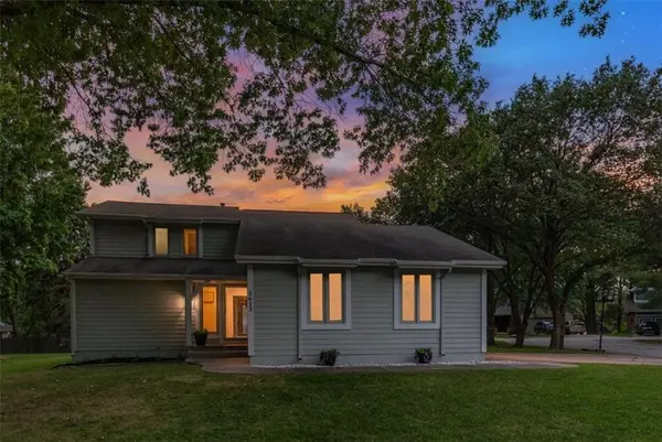 3613 SW 11th ST, Blue Springs, MO 64015