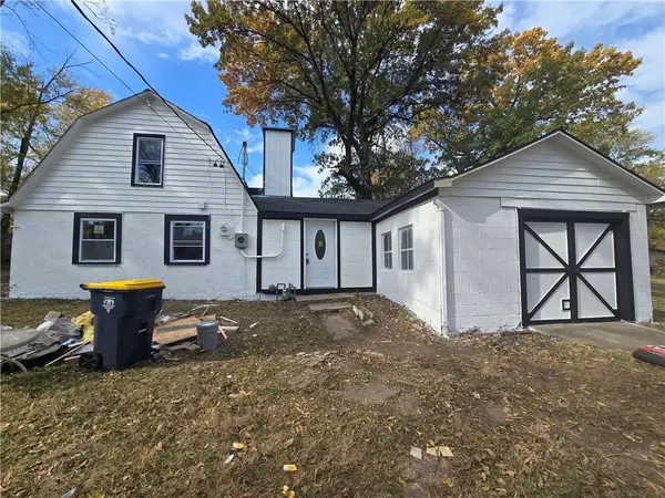 8708 N grand AVE, Kansas City, MO 64155