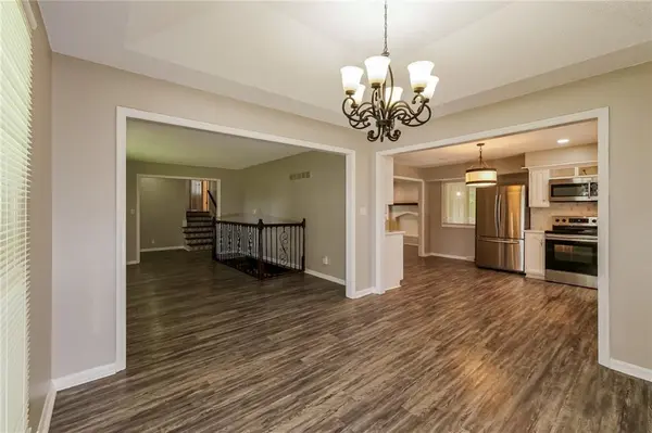 12708 Sycamore AVE, Grandview, MO 64030