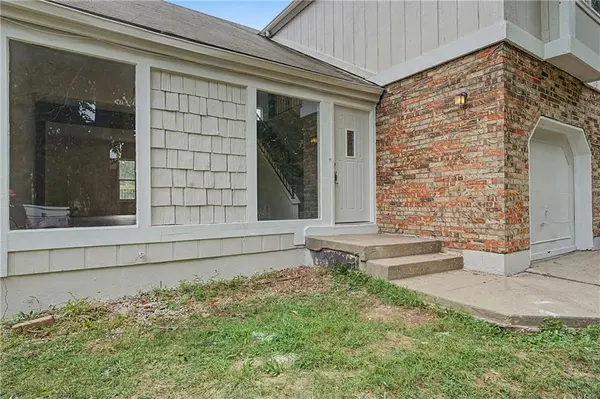 7232 N Askew AVE, Kansas City, MO 64119