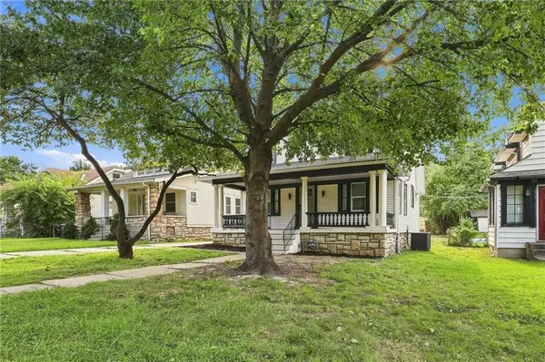 5604 Paseo BLVD, Kansas City, MO 64110