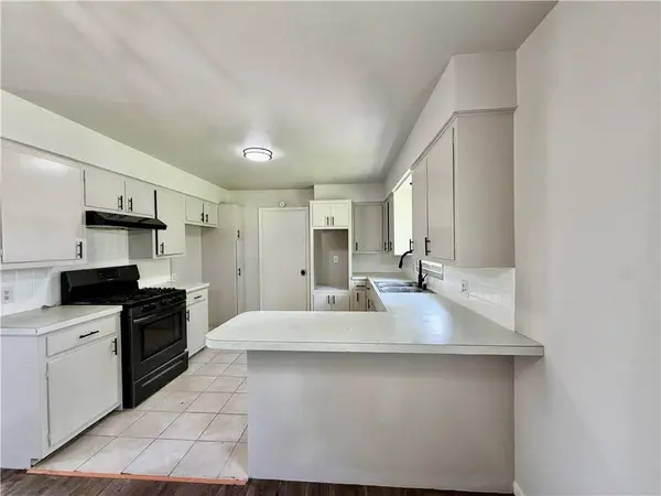 502 JENNIFER LN, Garden City, MO 64747
