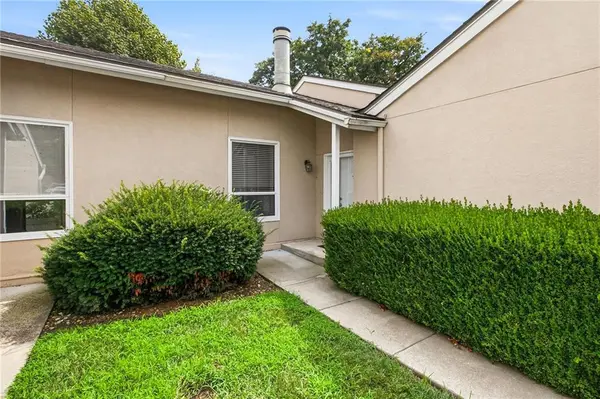 12735 W 109th ST, Overland Park, KS 66210