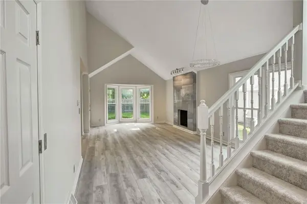 15105 Dearborn ST, Overland Park, KS 66223