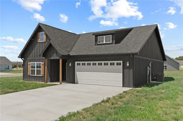 606 Catalpa ST, Independence, KS 67301