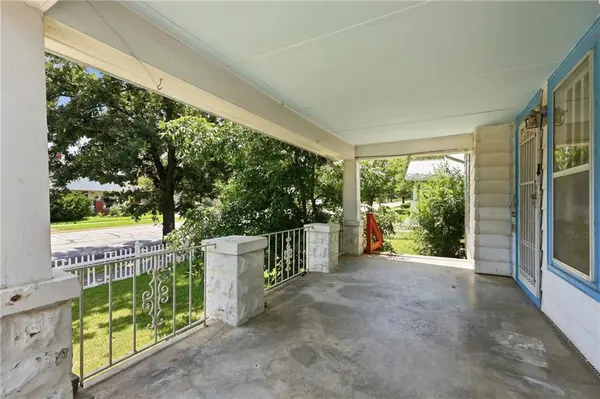 1102 S National AVE, Fort Scott, KS 66701