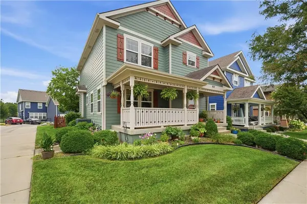 917 SW American Royal WAY, Lee's Summit, MO 64081