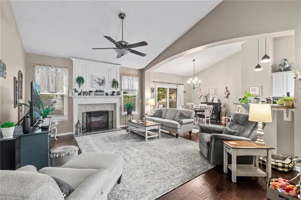 7905 N Lister AVE, Kansas City, MO 64119