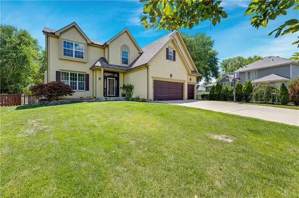 12725 W 138th ST, Overland Park, KS 66221