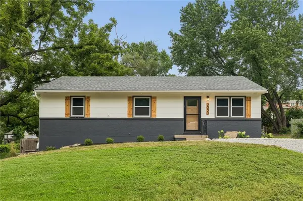 2030 NW 50th ST, Kansas City, MO 64151