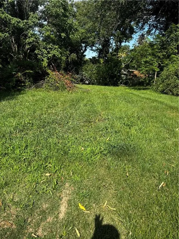 2512 N 4 ST, St Joseph, MO 64505